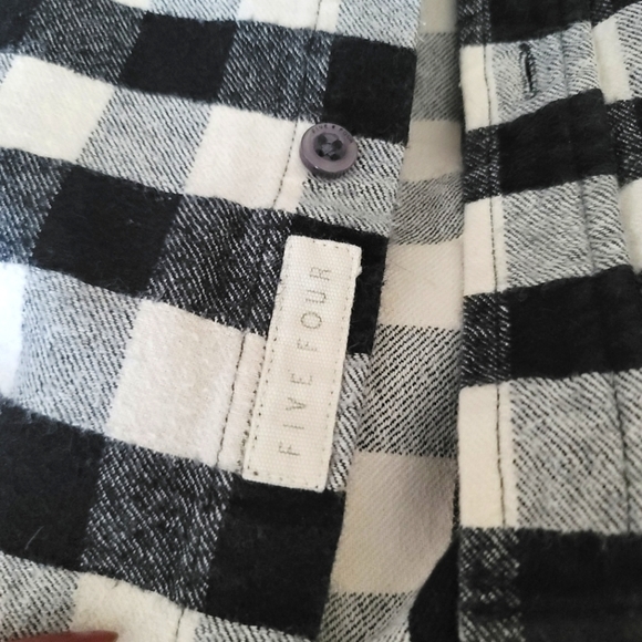 Five Four Flannel Plaid Button Down Shirts Long Sleeves Size Large in B - Picture 8 of 8
